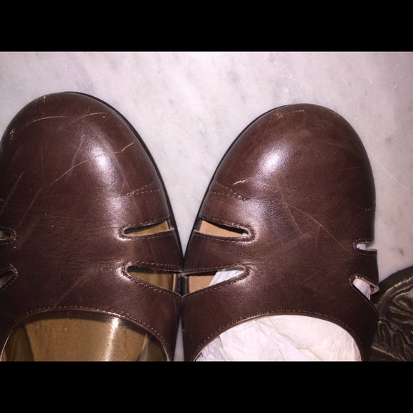 Donated Too Joan & David Ankle strap heels - Picture 2 of 8